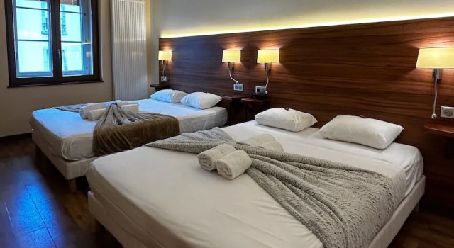 Четырёхместный номер Comfort Hôtel Terminus - Pizzeria Pizza gogo - salle de sport - face à la gare