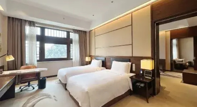 Люкс Radisson Blu Resort Wetland Park Wuxi