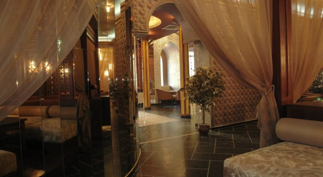 7 Days Hotel Kamyanets-Podilskyi, Réserver Hôtel Hôtels tout compris à Khmelnitskiy, Tout compris