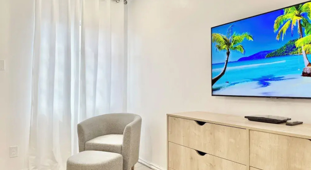 Crystal Cove Beachfront Pool Tennis, Забронировать Апартаменты/квартира Отели Назарета с парковкой, Парковка