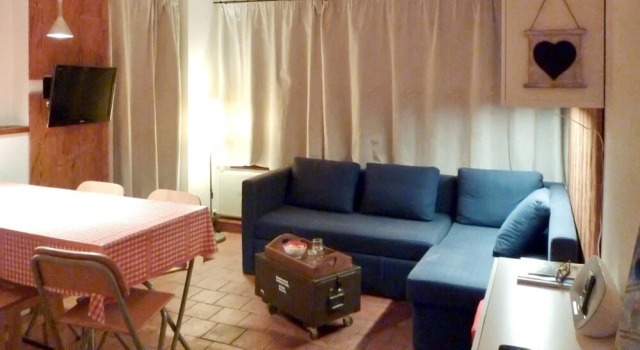Apartment Residence Necou, Prenota Appartamento Hotel a Alvernia con parcheggio, Parcheggio