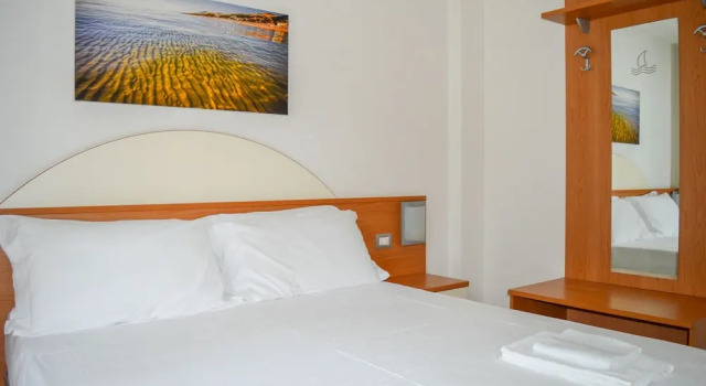 Апартаменты Цокольный этаж c 1 комнатой с балконом Homiday - Holiday Rendez Vous