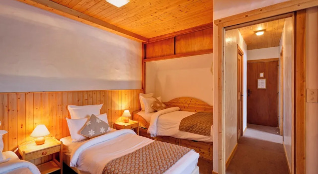 Полулюкс Hotel les Flocons