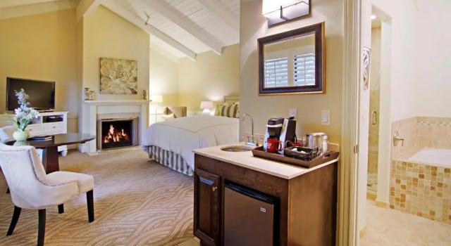 Номер Premium Carriage House Inn