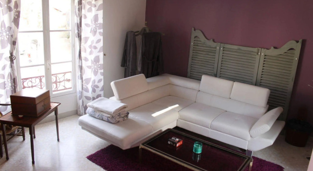 Chambres et table dhôtes, maisonnettes individuelles dans propriété privée, Prenota Hotel Vézinnes Yonne