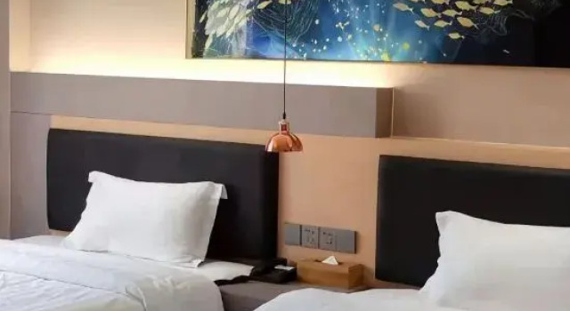Люкс Xing Yue Hotel (Dongguan Changping Baihua Times Plaza)