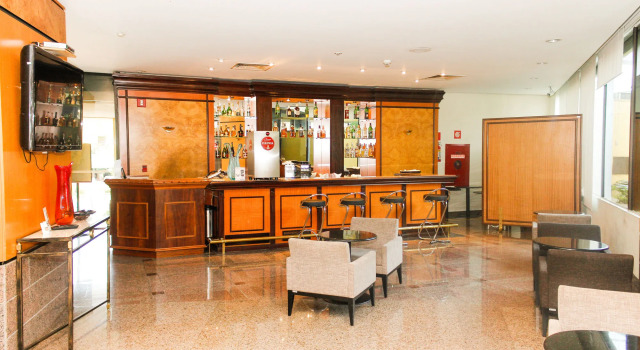 Hotel Golden Park Internacional Foz & Convenções By Nacional Inn, Забронировать Отель Отели Фос-ду-Игуасу с завтраком, рядом с Bosque Guarani Zoo, Завтраки