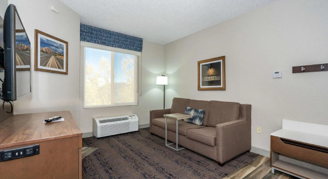 Двухместный люкс Hampton Inn & Suites Flagstaff - West
