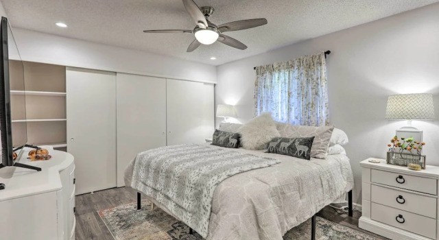 Renovated Cottage w/ Fire Pit in Munds Park!, Book Feriehus Munds Park Arizona