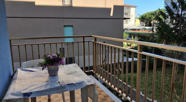 Апартаменты Comfy Flat Near the Beach