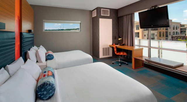 Четырёхместный номер Standard с видом на город Aloft by Marriott Birmingham Soho Square