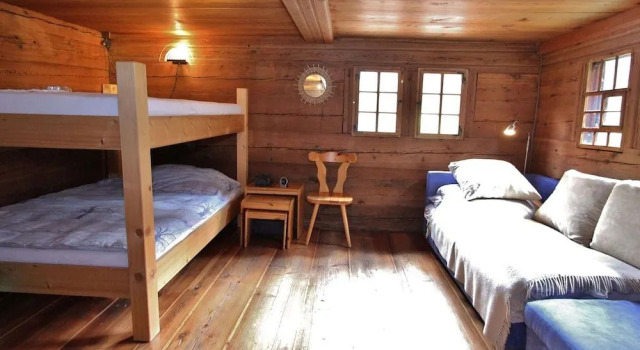 Chalet in Binn Near Forest & Scenic Valley, Забронировать Шале Отели Goms с парковкой, Парковка