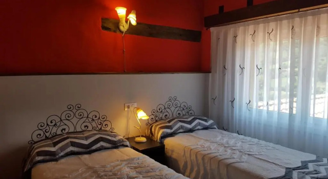 Camino de la Torre, Book Vacation Home Soba Cantabria, near Rio Gandara Waterfall