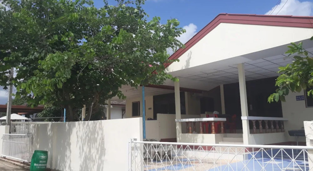 Коттедж Mae Rampung Beach House Pool Villa