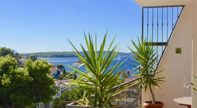 Апартаменты с балконом Villa Mili