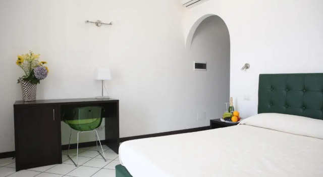 Четырёхместный номер Standard La Zagara Hotel