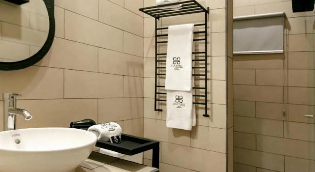 Четырёхместный номер Standard D LA TORRE HOTEL