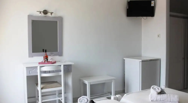 Двухместный номер Standard Syros Holidays