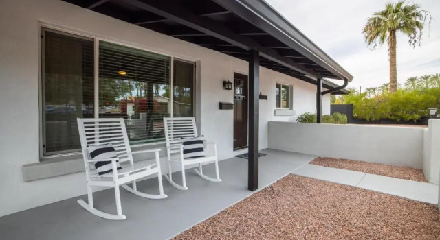 Phoenix Arcadia Turney 4 Bedroom Home by RedAwning