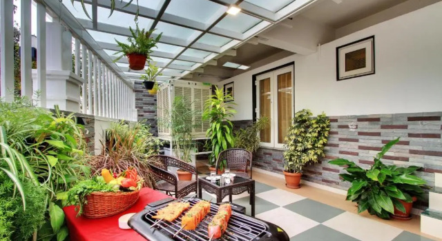 Номер Deluxe White Castle Boutique Apartment Hotel