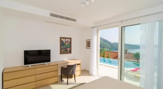 Вилла с 5 комнатами с балконом Villa Orlando