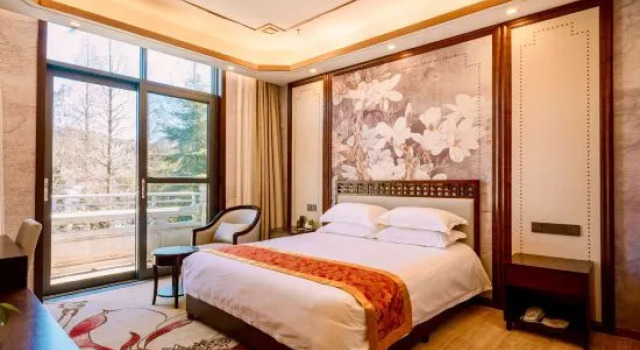 Люкс Deluxe Jinggangshan Hotel