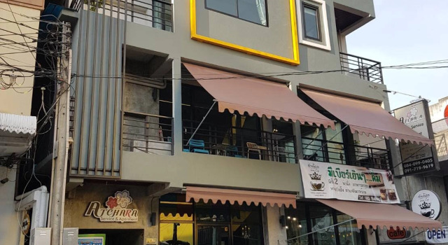 ATCHARA Service Apartment