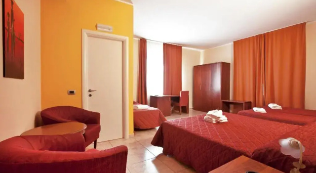 Четырёхместный люкс Hotel San Martino