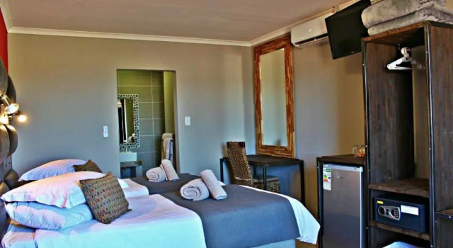 Номер Standard Opuwo Country Lodge