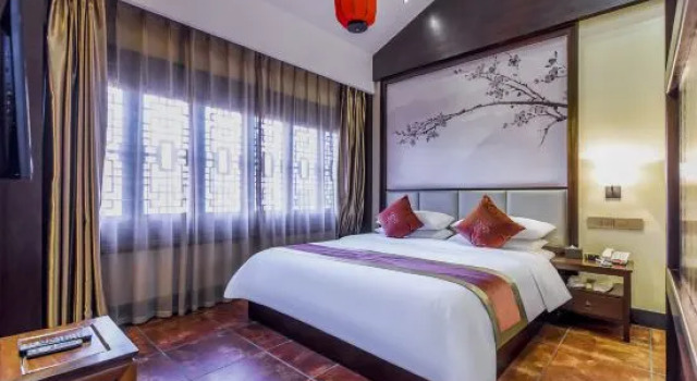 Люкс с красивым видом из окна Shangsu Yuehulou Inn (Yueyang Building Scenic Area)