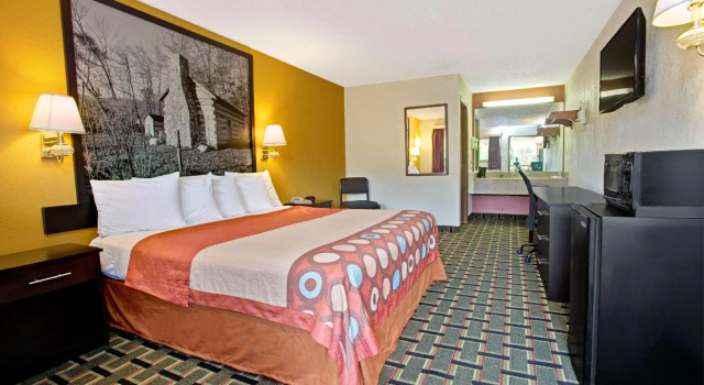 Двухместный номер Standard Super 8 by Wyndham Cincinnati/Springdale OH