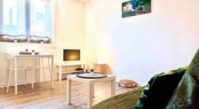 Studio proche centre, zoo et axes routiers, Varaa Hotelli Maubeuge Picardy