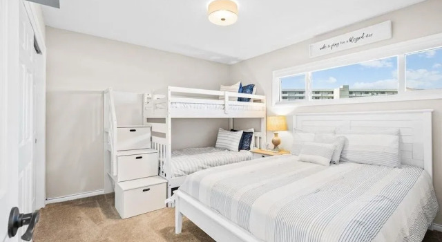 Gulf Shore Condo #207 - 2 Br condo by RedAwning, Varaa Huoneisto Destin Emerald Coast