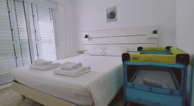 STAY Frederick 2BR Penthouse, Rezervovat Apartmán Hotely v Paralimni s parkováním, Parkování