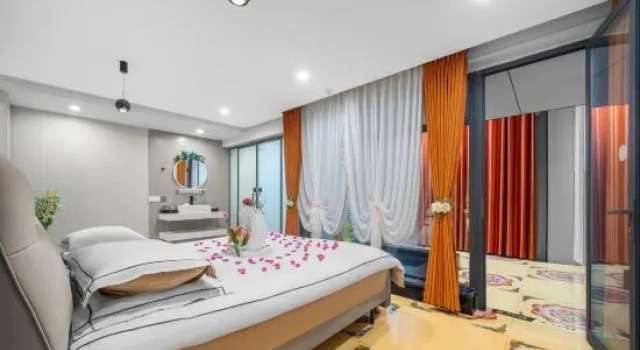 Люкс Deluxe Lushan Xiangquanju • Luyin Hot Spring Homestay