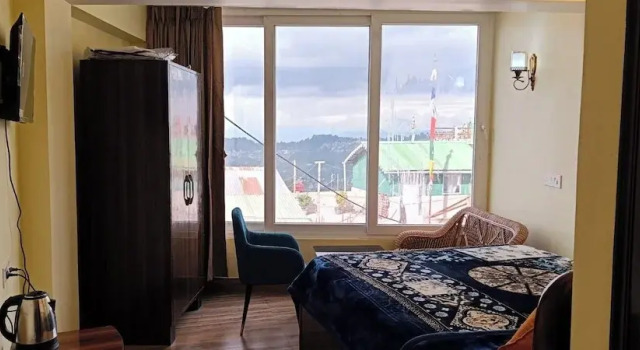 Номер Deluxe Himalayan Haveli Fooding and Lodging