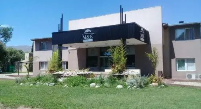 Hotel Suite M&E