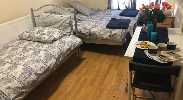 Ealing Apartment