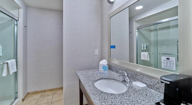 Двухместный номер Standard Hampton Inn Omaha Midtown-Aksarben