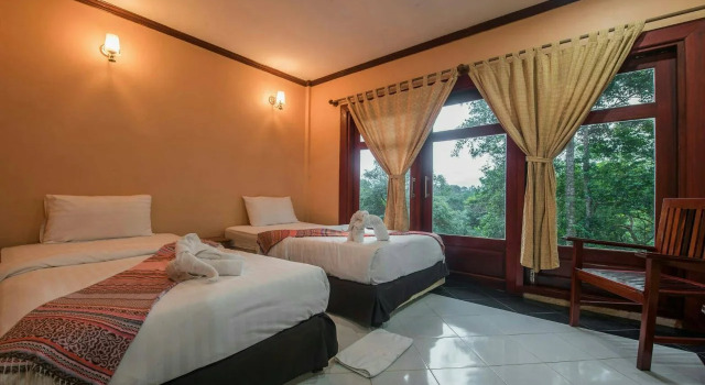 Falls View Resort Tad E-Tu, Book Ferieresort Resorthoteller i Champasak, Ferieresort