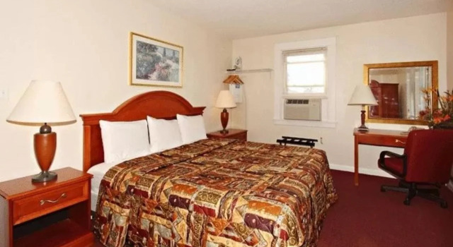 Regal Inn & Suites, Rezerwuj Hotel Rosedale Maryland