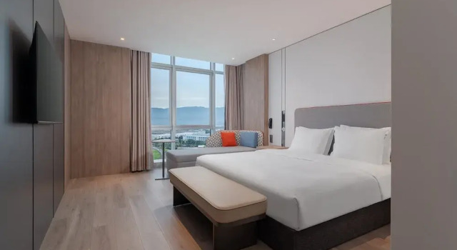 Люкс Holiday Inn Express Chongqing Liangjiang Yufu by IHG