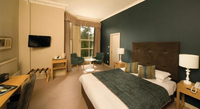 The Waverley Castle Hotel, Забронировать Отель Отели Шотландских границ с парковкой, Парковка