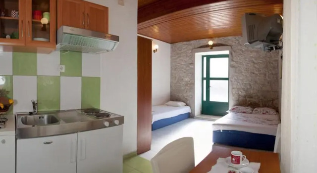 Apartments Adela, Prenota Appartamento Splitska 