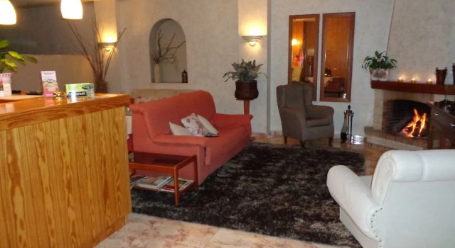 Hostal El Retiro, Забронировать Хостел Хостелы Коста-Бланка, Хостел