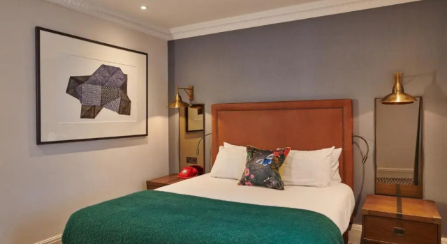 Doppel Zimmer Low Floor Kimpton Clocktower, an IHG Hotel