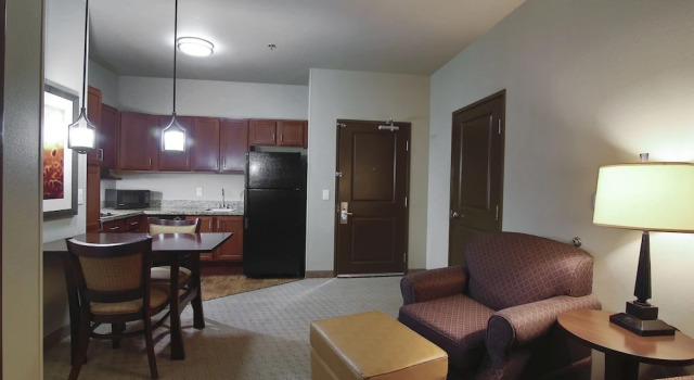 Номер Deluxe Teddys Residential Suites Watford City