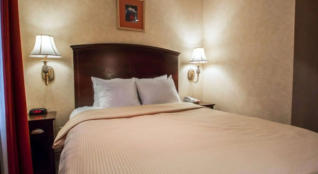 Clarion Hotel Park Avenue