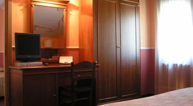 MARCHESINA RESORT srls, Buchen Sie Hotel SPA-Hotels in Teggiano, SPA