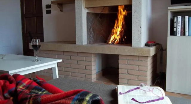CASAMORENA, Varaa Hotelli Montegabbione Umbria